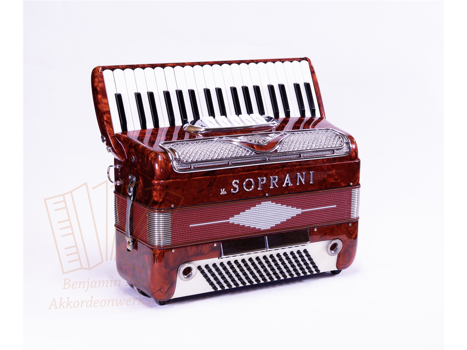 Akkordeon V. Soprani 96 Bass 37/96/III/5/3 schwarz - gebraucht Akkordeon V. Soprani 96 Bass 37/96/III/5/3 schwarz - gebraucht