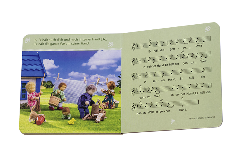 Er hält die ganze Welt in seiner Hand (Pappebuch)