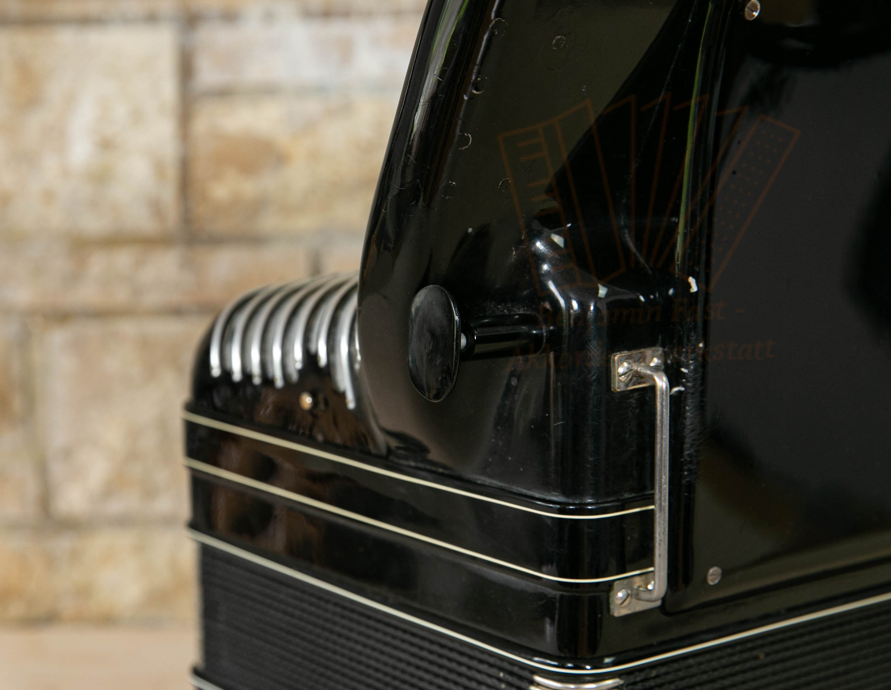 Akkordeon Hohner Morino VI M 185 Bass - gebraucht Akkordeon Hohner Morino VI M 185 Bass - gebraucht