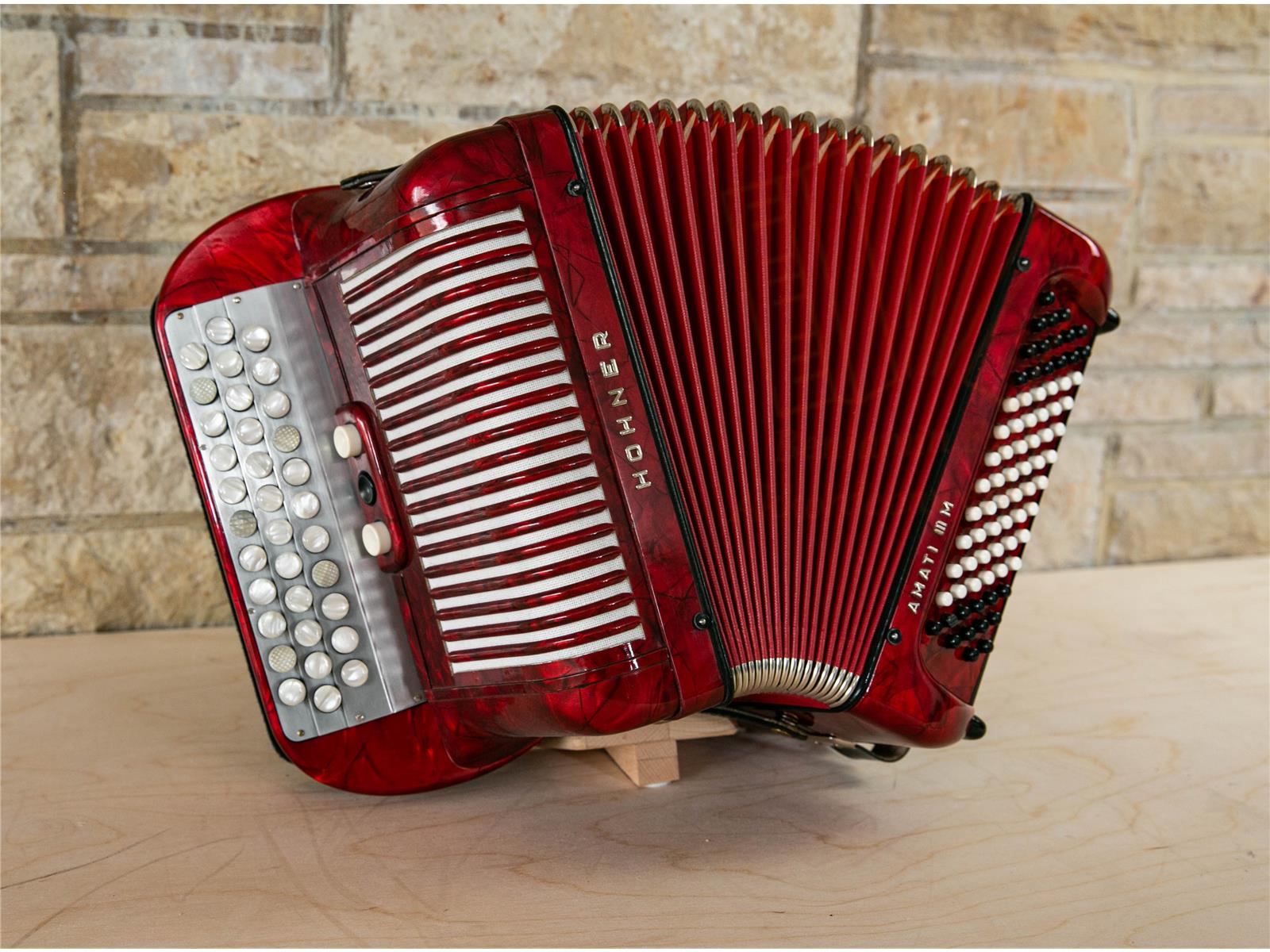 Knopfakkordeon Hohner Amati III M C-Griff 2-chörig gebraucht