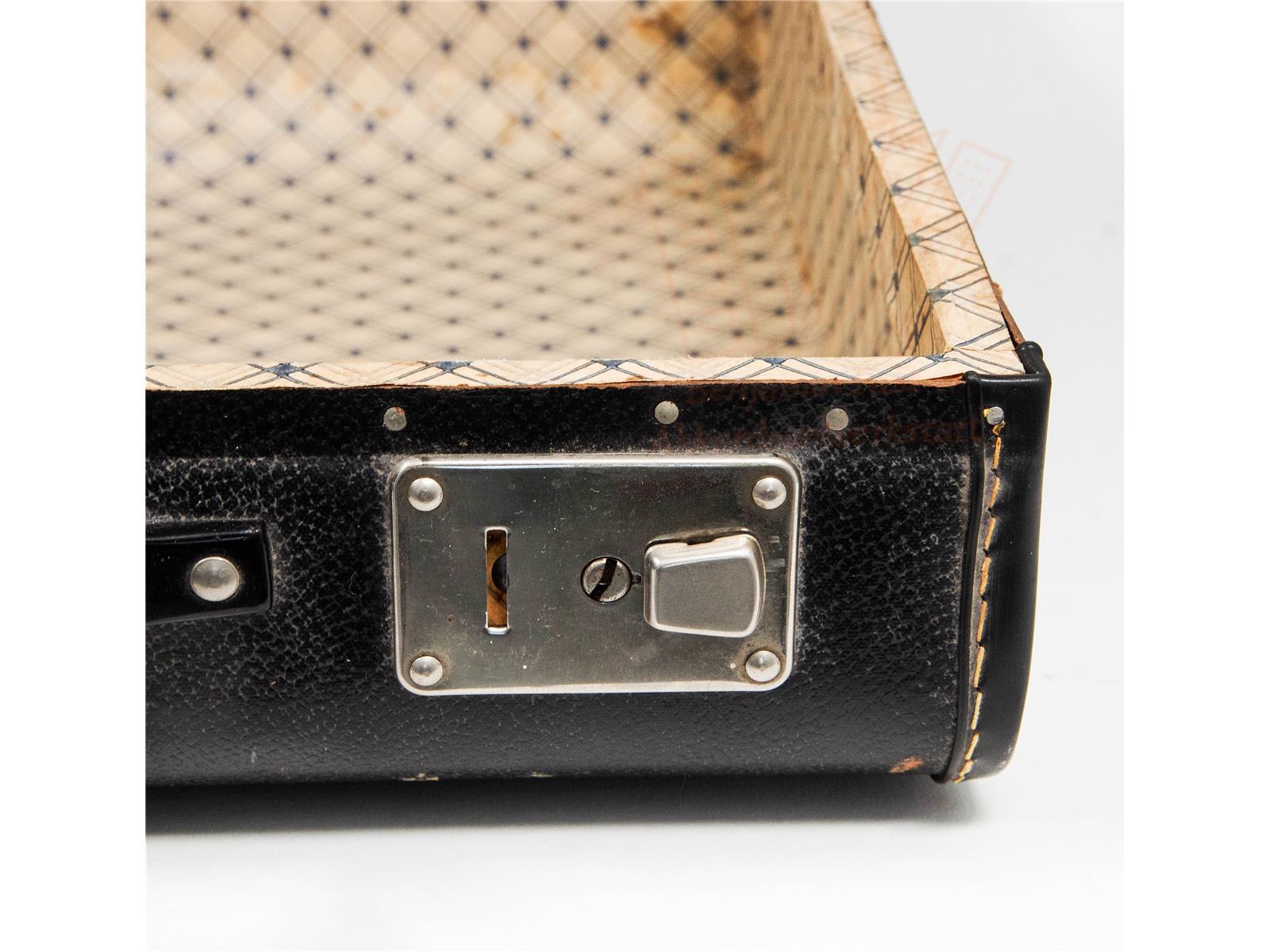 Koffer Akkordeon 48 Bass, gebraucht Neuwertig Koffer Akkordeon 48 Bass, gebraucht Neuwertig