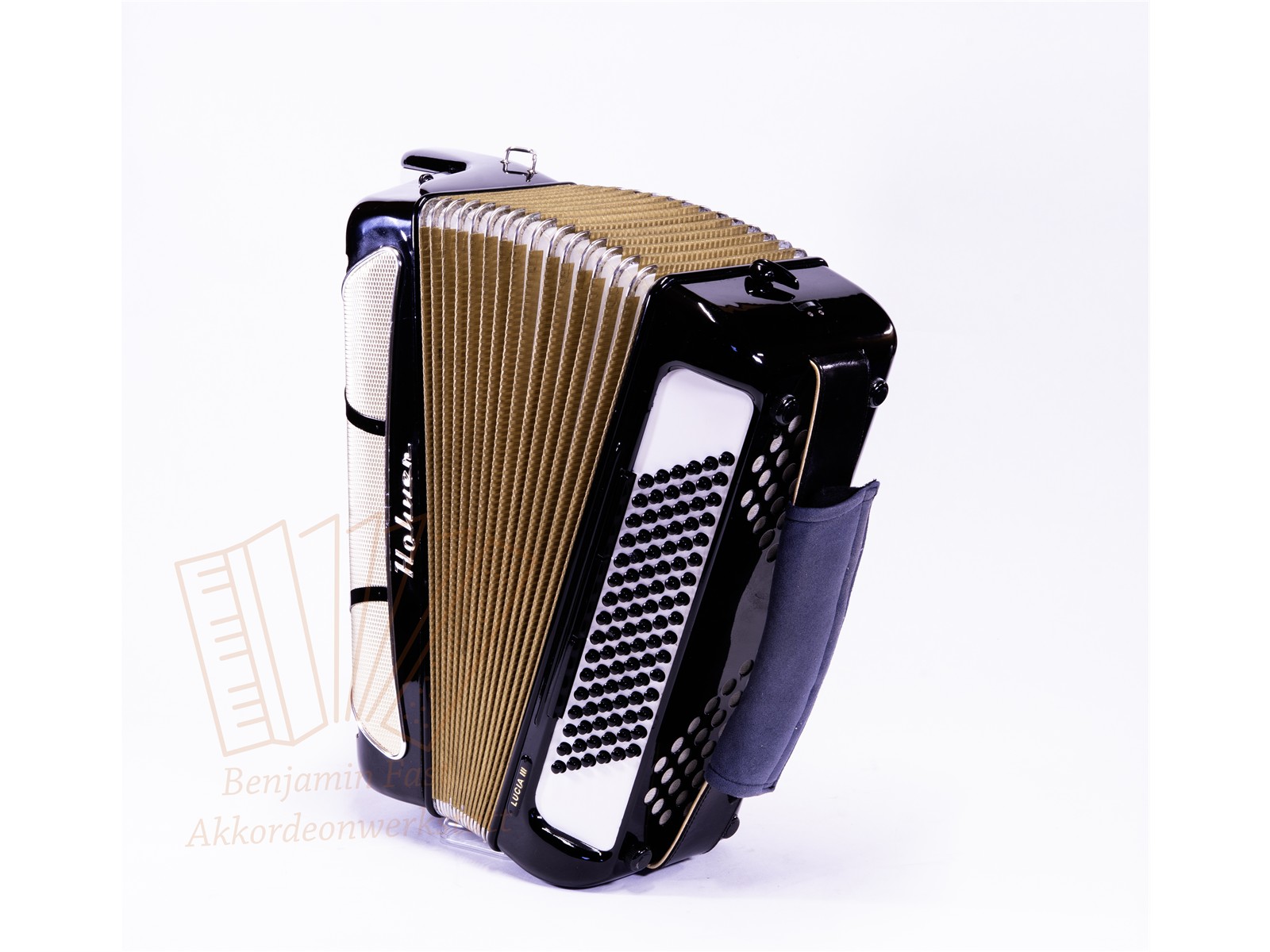 Akkordeon Hohner Lucia III 96 Bass 37/96/III/5/3 schwarz - gebraucht Akkordeon Hohner Lucia III 96 Bass 37/96/III/5/3 schwarz - gebraucht
