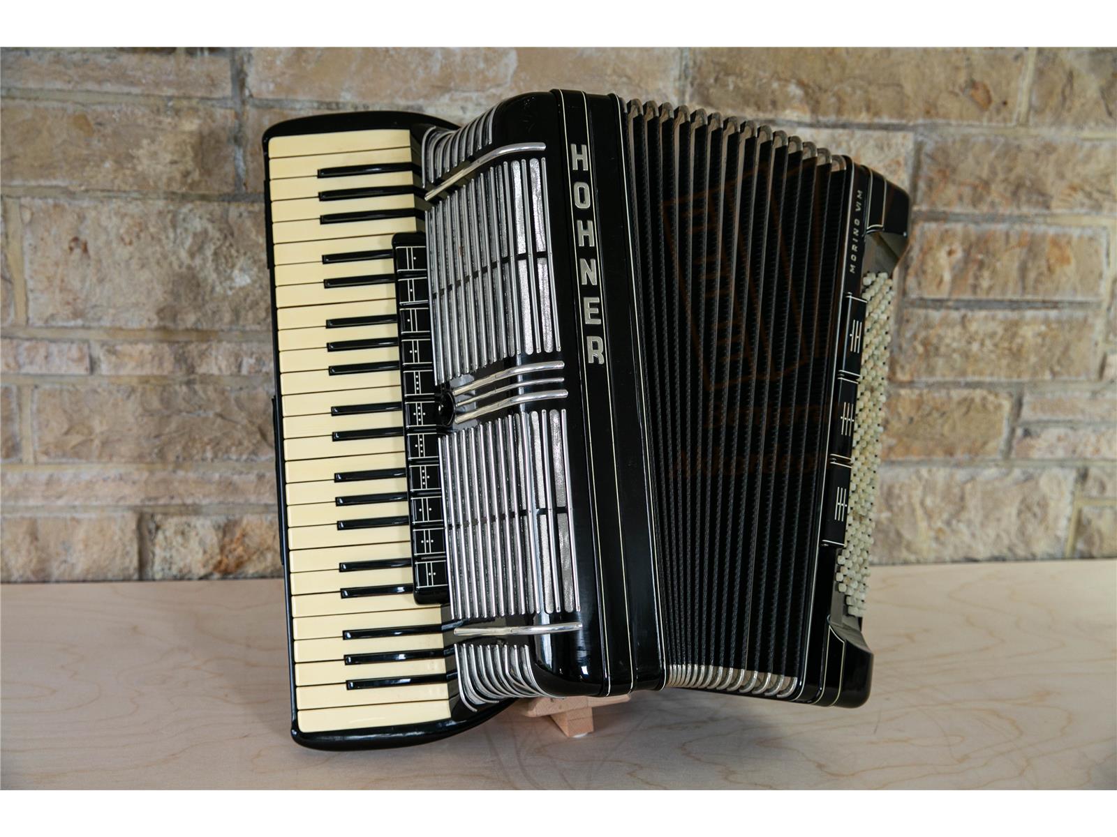 Akkordeon Hohner Morino VI M 185 Bass - gebraucht Akkordeon Hohner Morino VI M 185 Bass - gebraucht