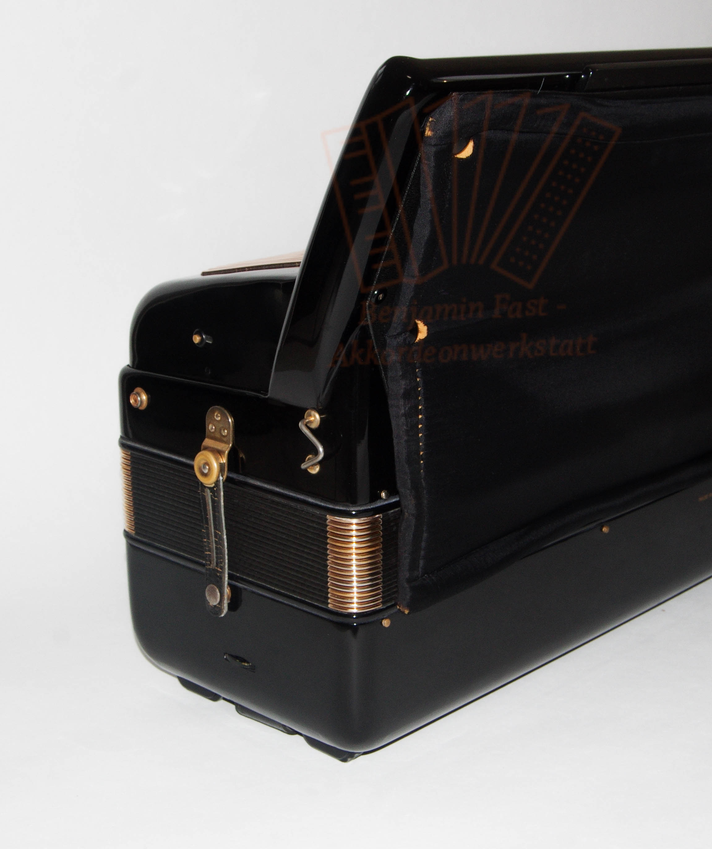 Akkordeon Hohner Golina II 41/120/V/12/7, gebraucht Akkordeon Hohner Golina II 41/120/V/12/7, gebraucht