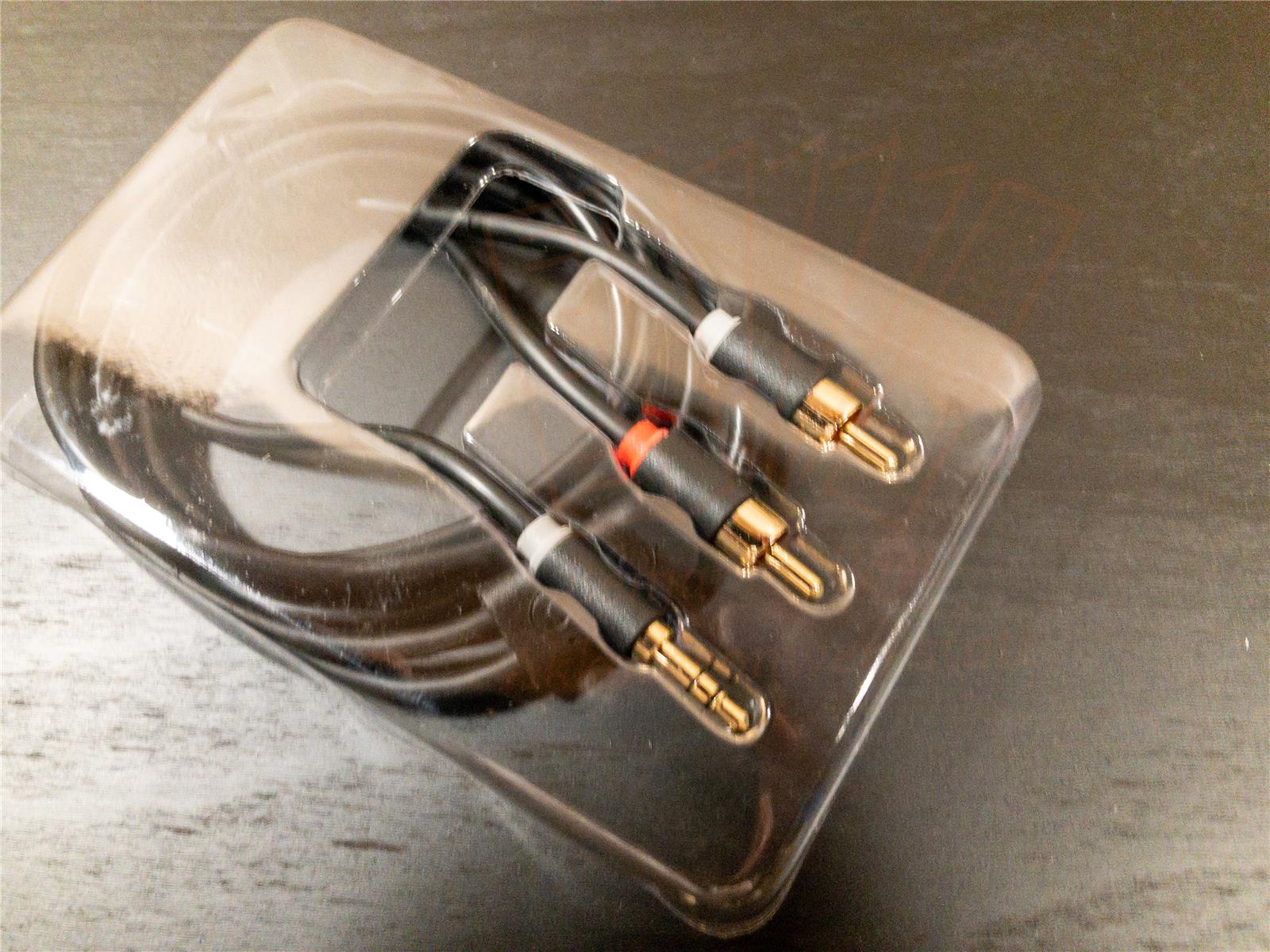 Y-Kabel Adapter Stereo-Klinke - 2x Cinch 2m Y-Kabel Adapter Stereo-Klinke - 2x Cinch 2m