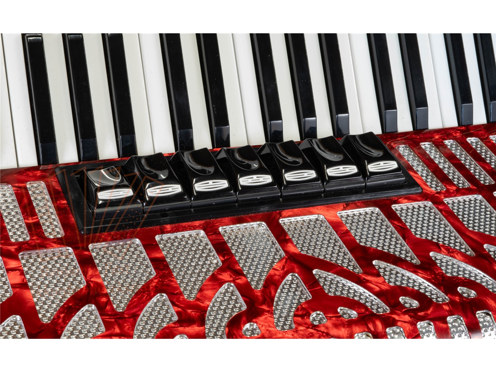 Akkordeon Delicia Choral 23 rot 41/120/III/7/5, gebraucht Akkordeon Delicia Choral 23 rot 41/120/III/7/5, gebraucht