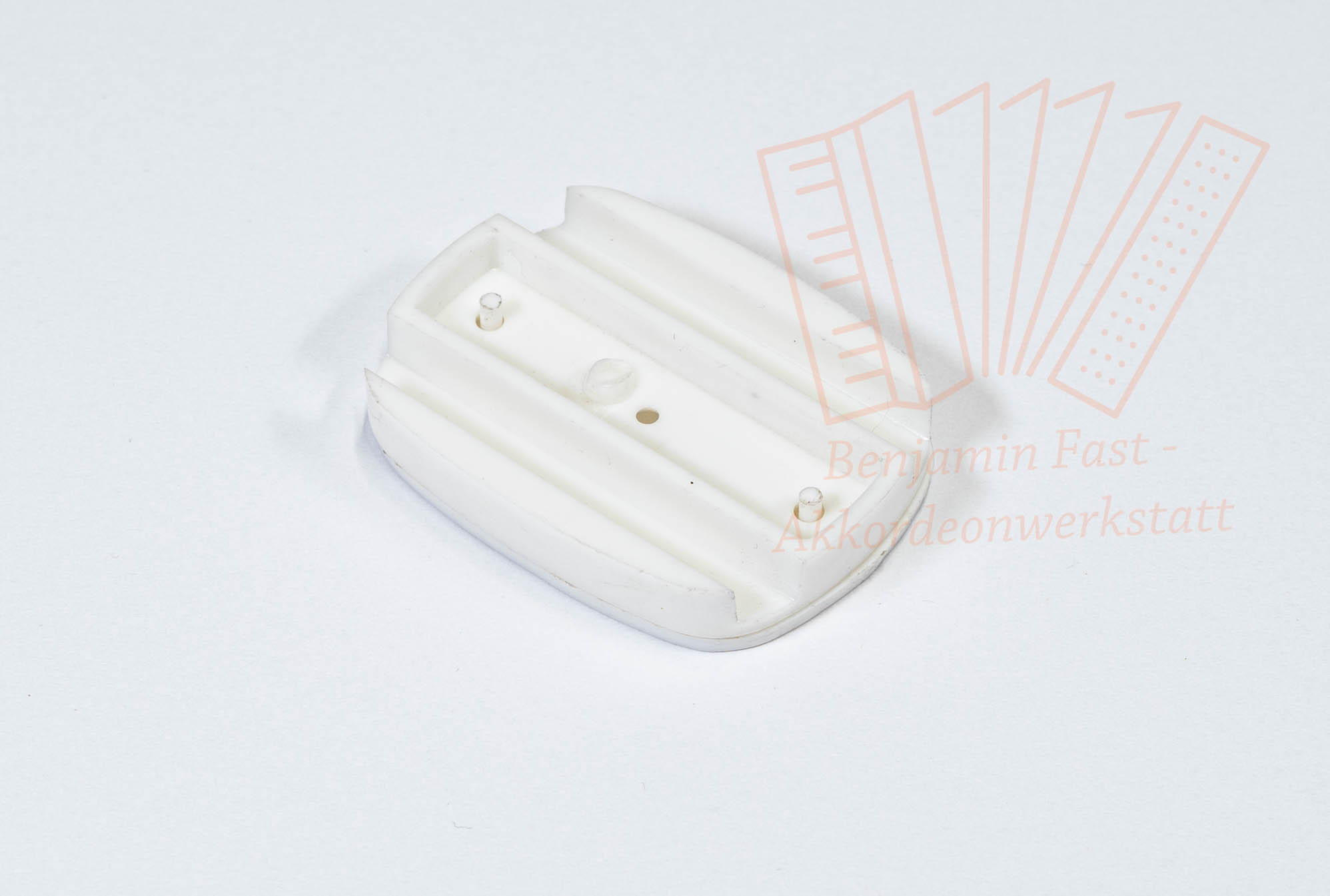 Sockel für Weltmeister Emblem (35x48) neu weiß