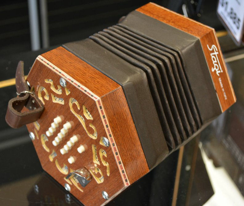 Konzertina Englische Concertina Stagi A-30-S chromatisch/gleichtönig