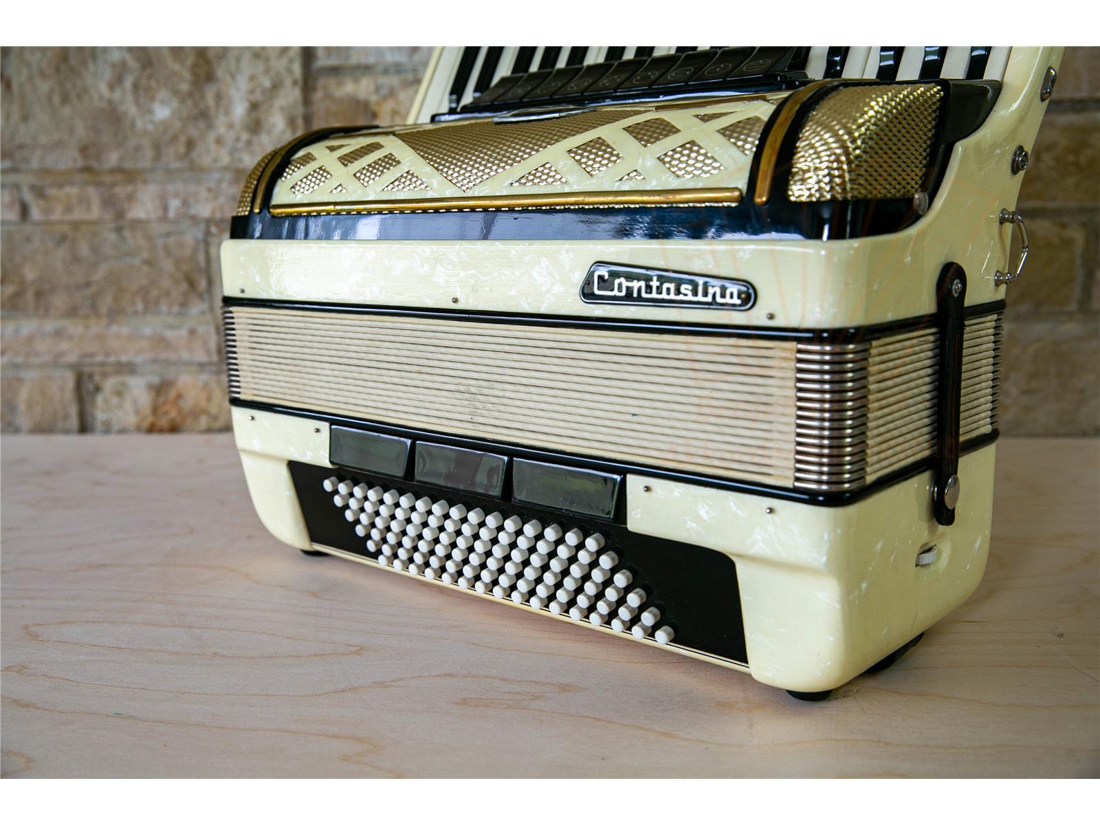 Akkordeon Contasina weiß 96 Bass